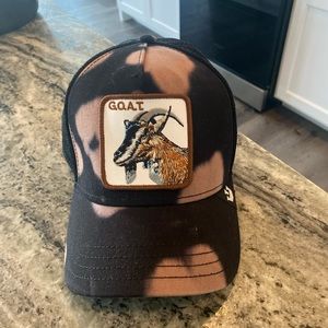 The Farm GOAT hat